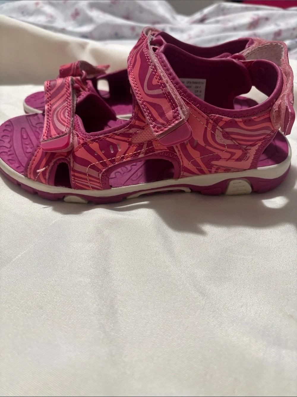 Eddie Bauer Girls Pink Patterned Adjustable Sandals